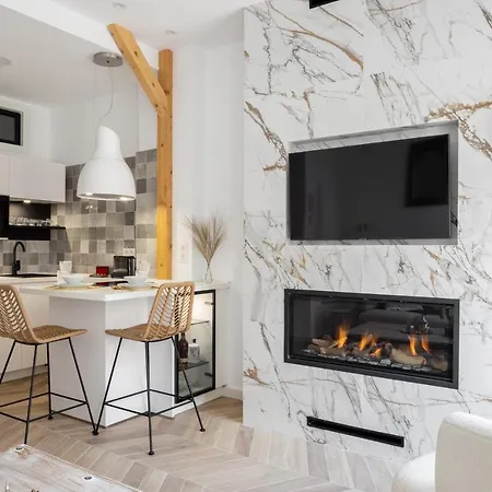 Arabica Suites - Lujosos Apartamentos con Chimenea en Granada - Centro-3